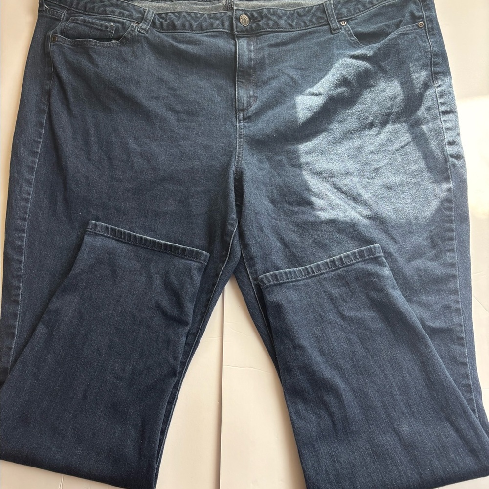 Sonoma Women's Straight Leg Jeans in Deep Blue